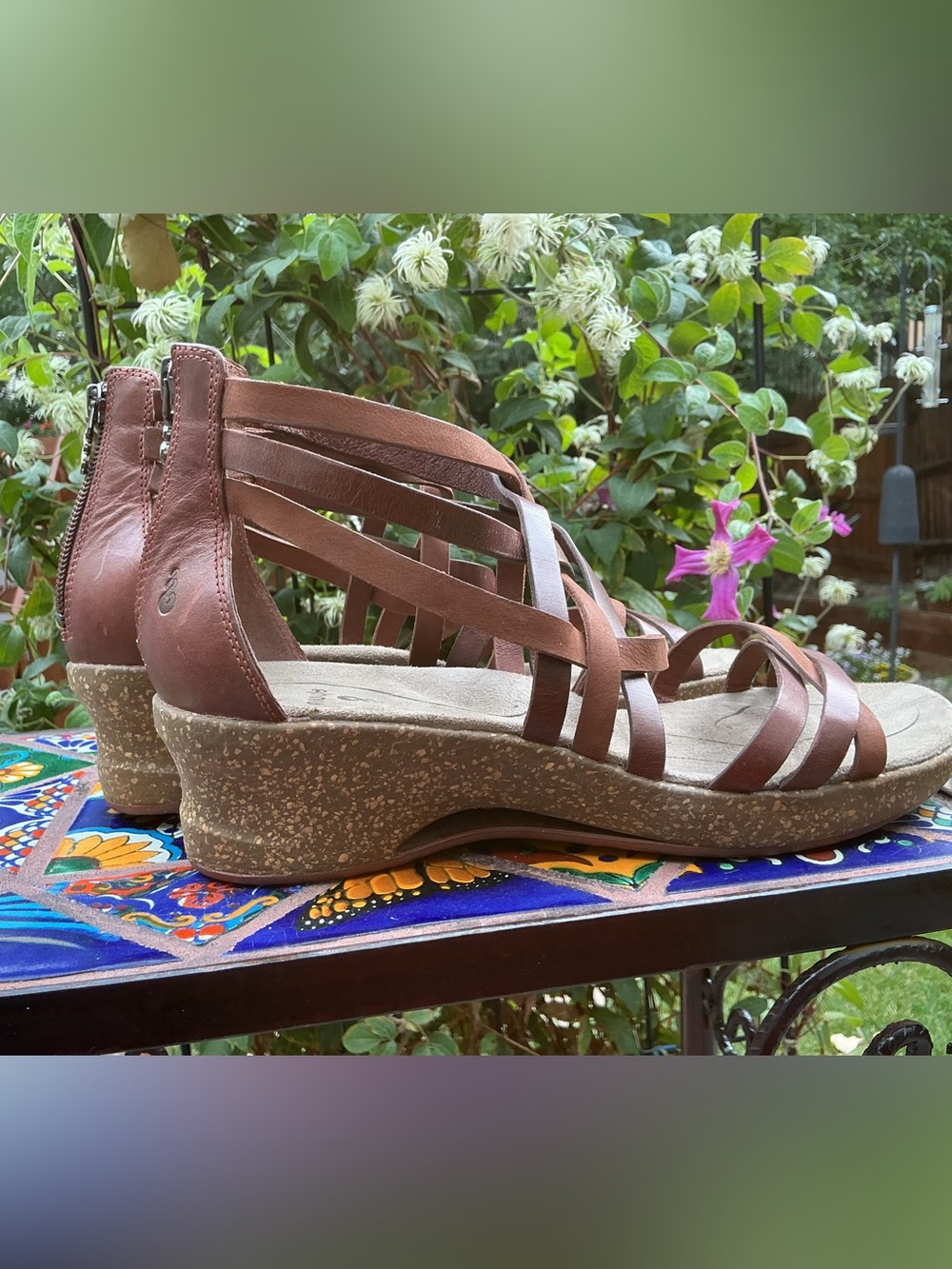 Ahnu Brown Leather Gladiator Sandals Women's Size 8 Comfort Boho Zip Back - Picture 6 of 15
